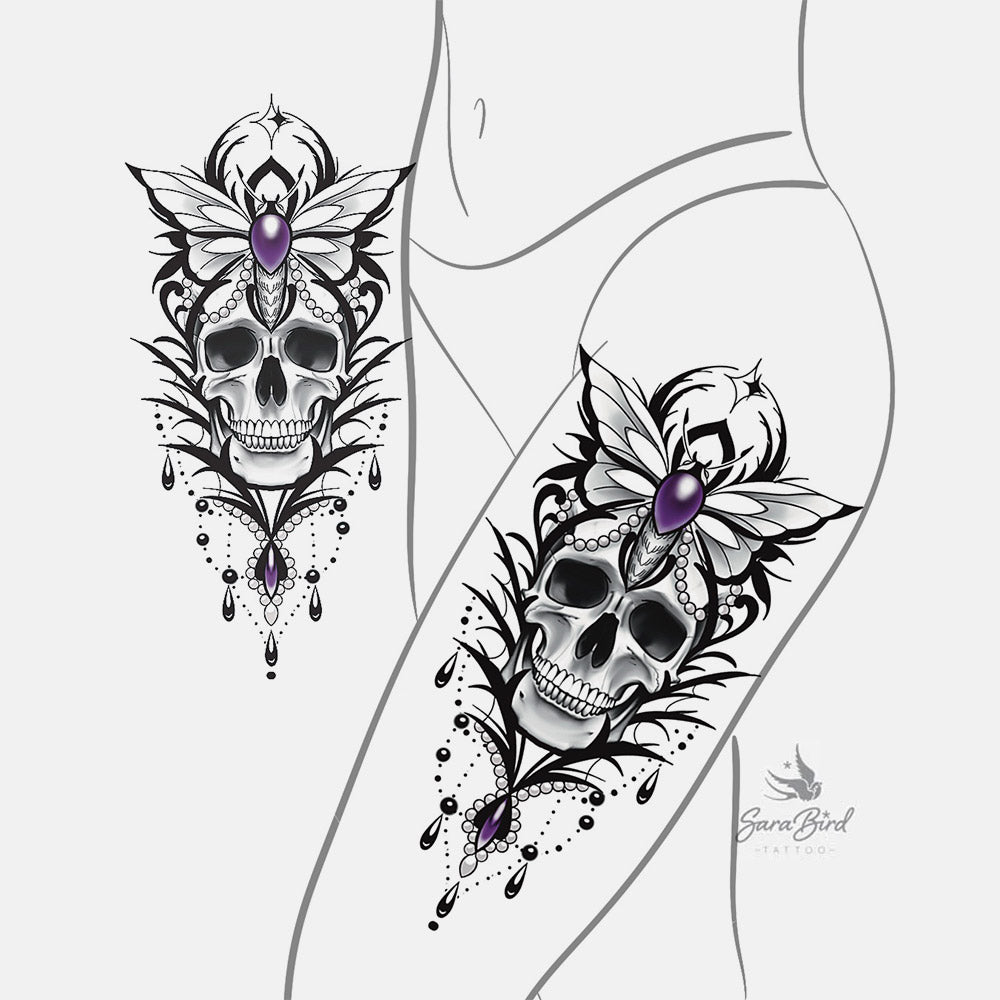 Sara - Calavera con Adornos de Cristal y Polilla