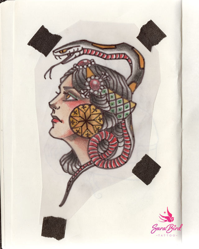 PAGU - Tatuaje Tradicional - Mujer con Serpiente