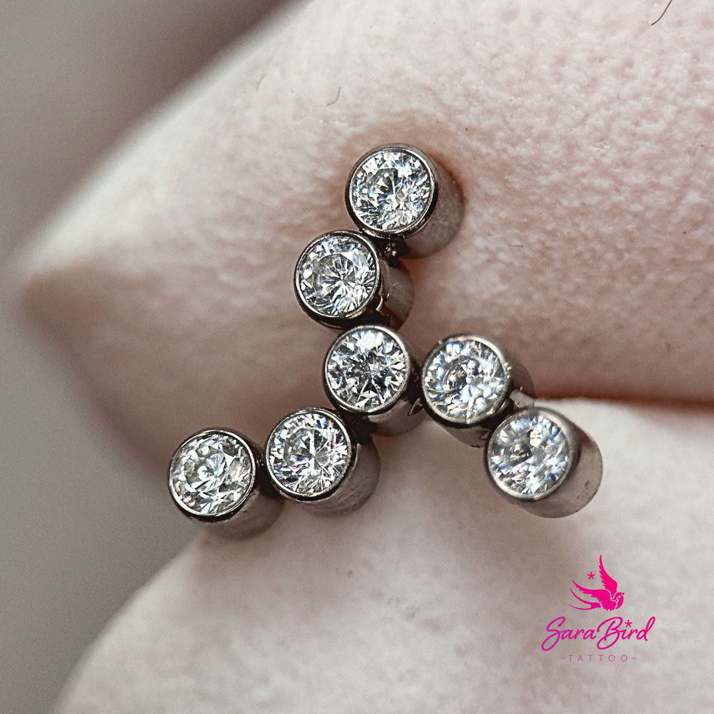 Topo em Titânio com Cluster de 7 Pedras em Zircónia Cúbica