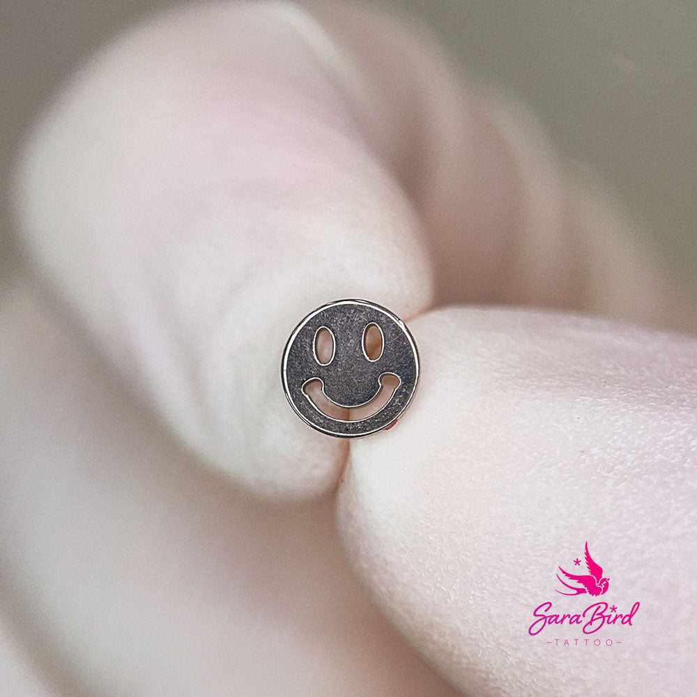 Topo em Titânio com Formato de Smiley 😀