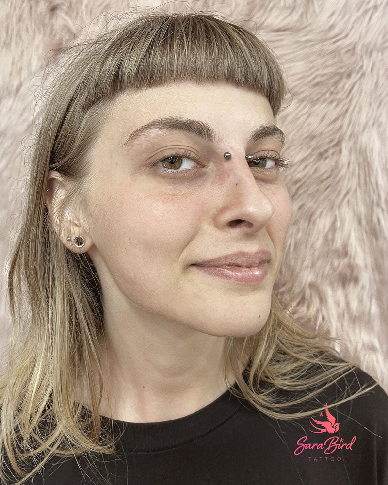 Piercing Nariz Com Joia em Titânio