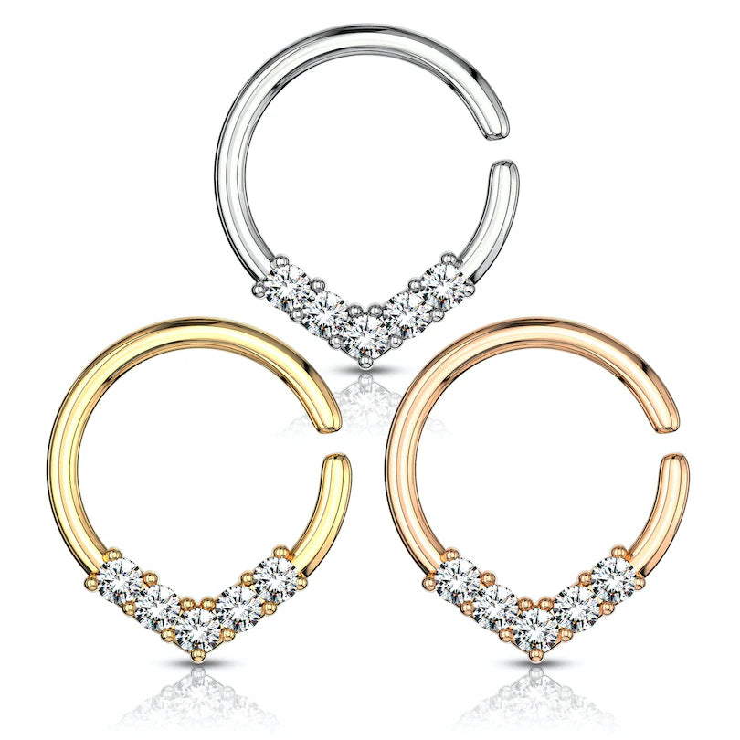 Aro En Forma De V Con Piedras Brillantes