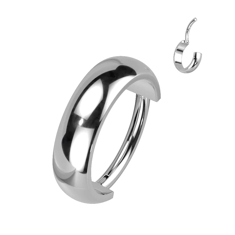 Anillo con bisagras de titanio con gran arco orientado hacia afuera