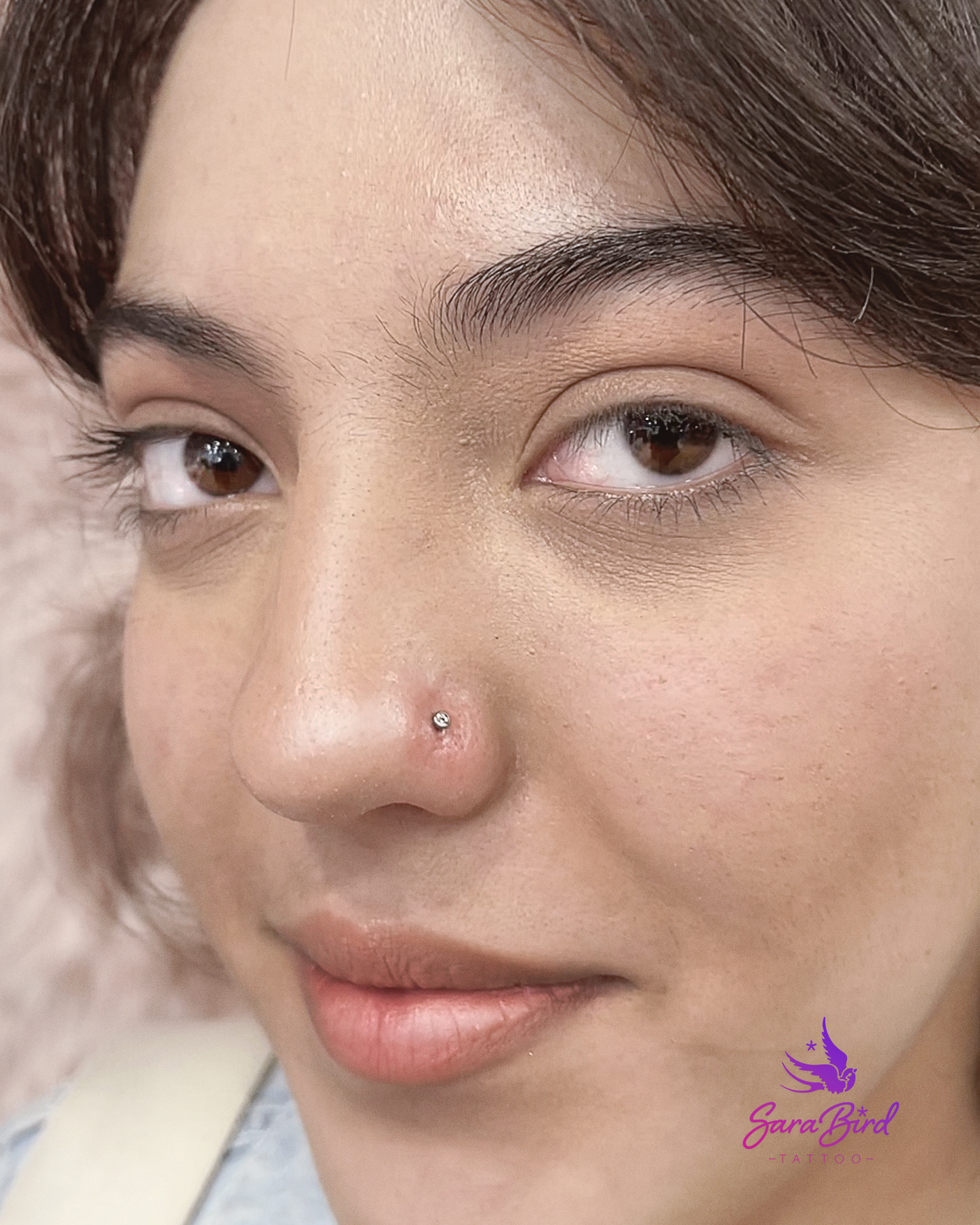Piercing Nariz Com Joia em Titânio