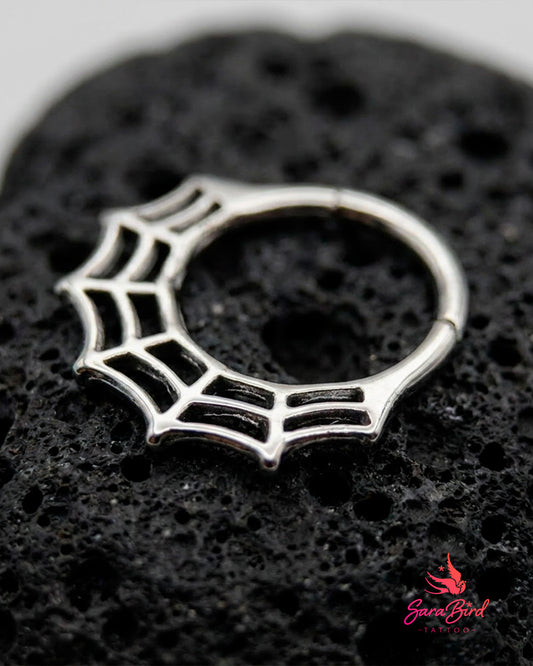 Argola Clicker Arachne em Titânio