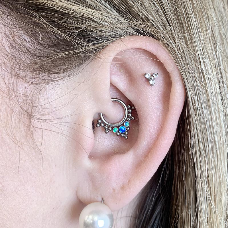 Ethnic Opal Ring with Spheres and 3 Opals