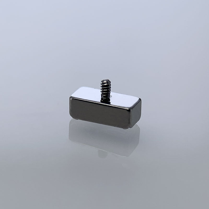 Titanium Top with Rectangular Zirconia - Elegance and simplicity
