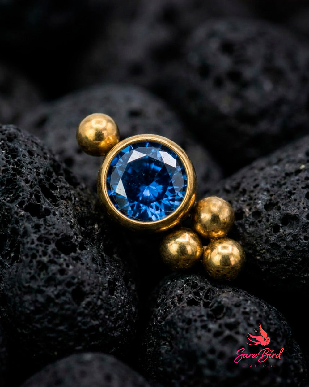 Topo Nysa em Titânio ASTM F-136 PVD Gold com Zircónia CZ