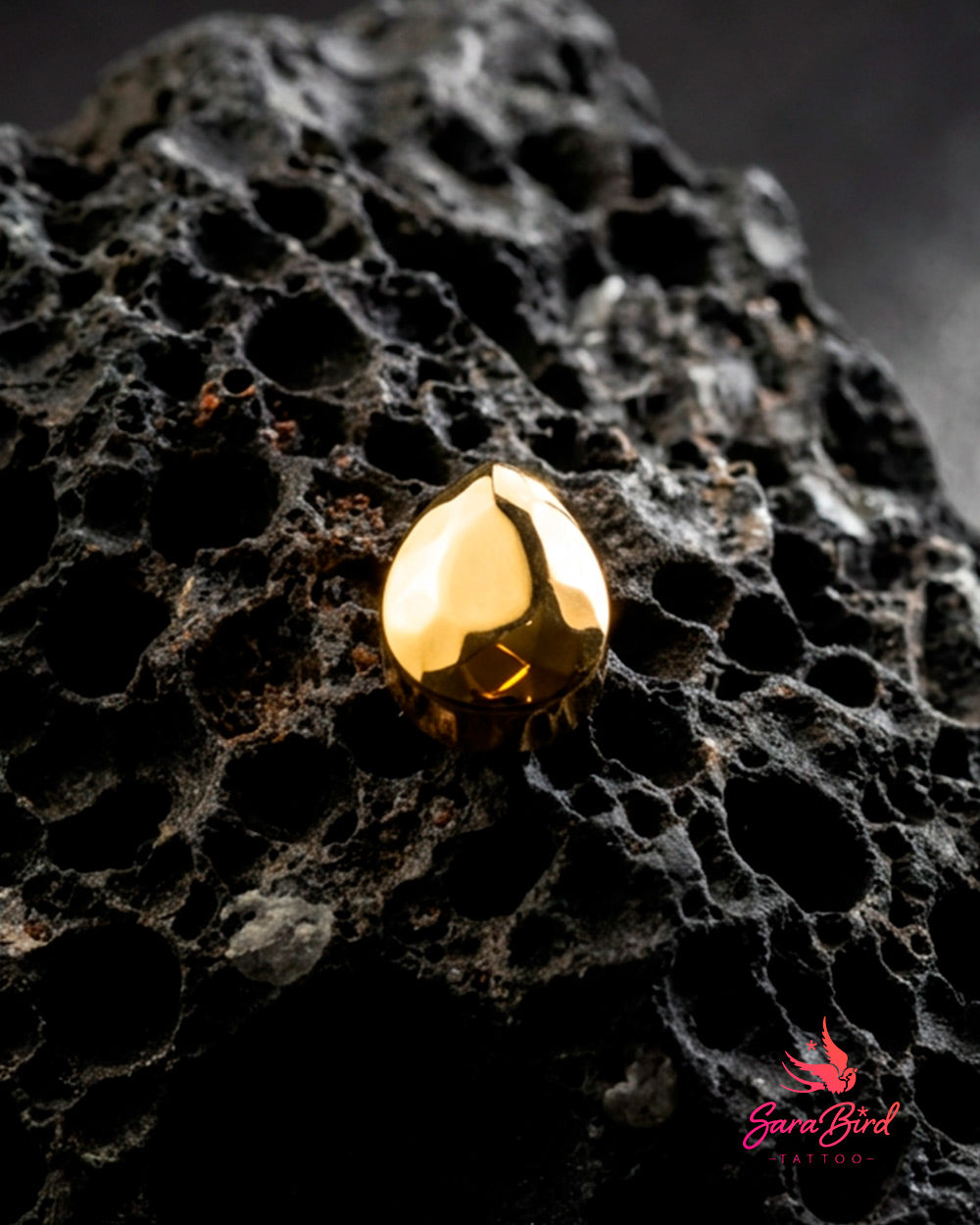 Facet Drop | Topo em Titânio PVD Gold