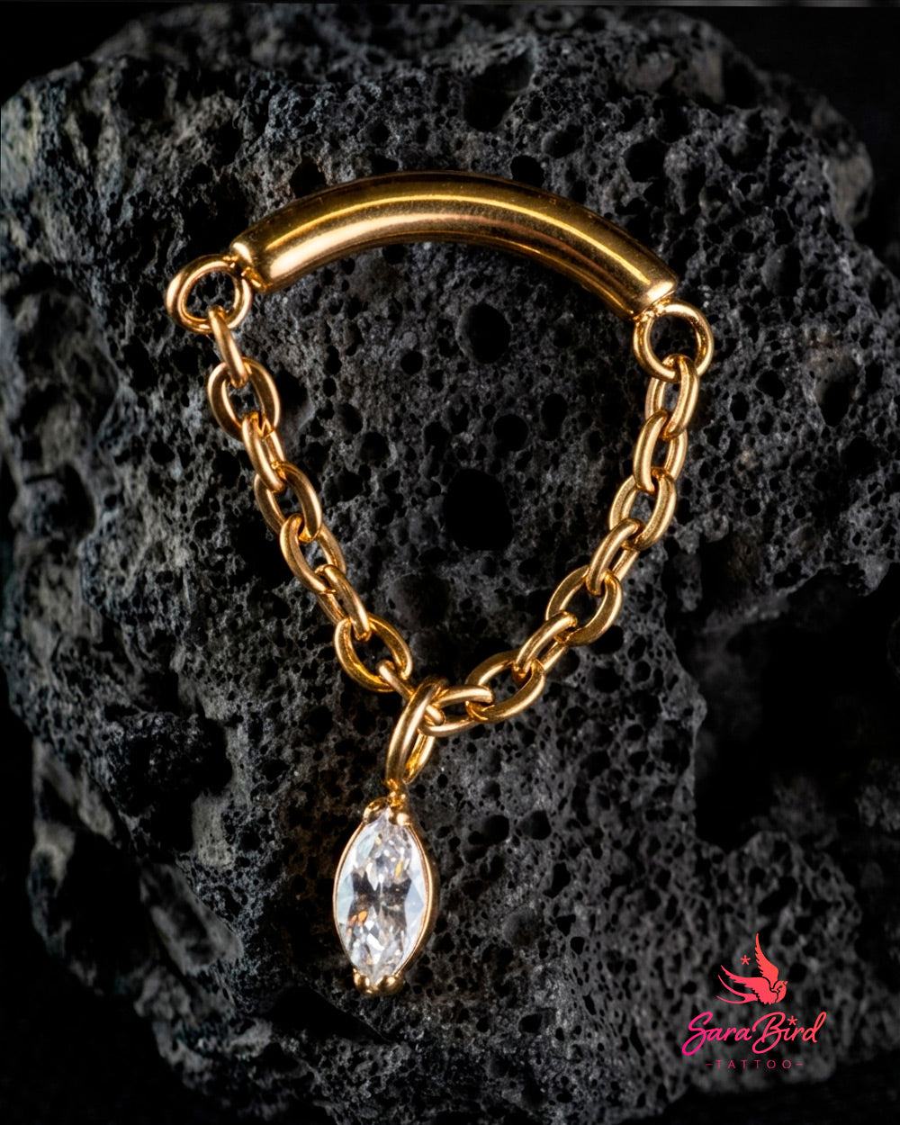 Topo Lunara em Titânio PVD Gold com Corrente e Zircónia Navete