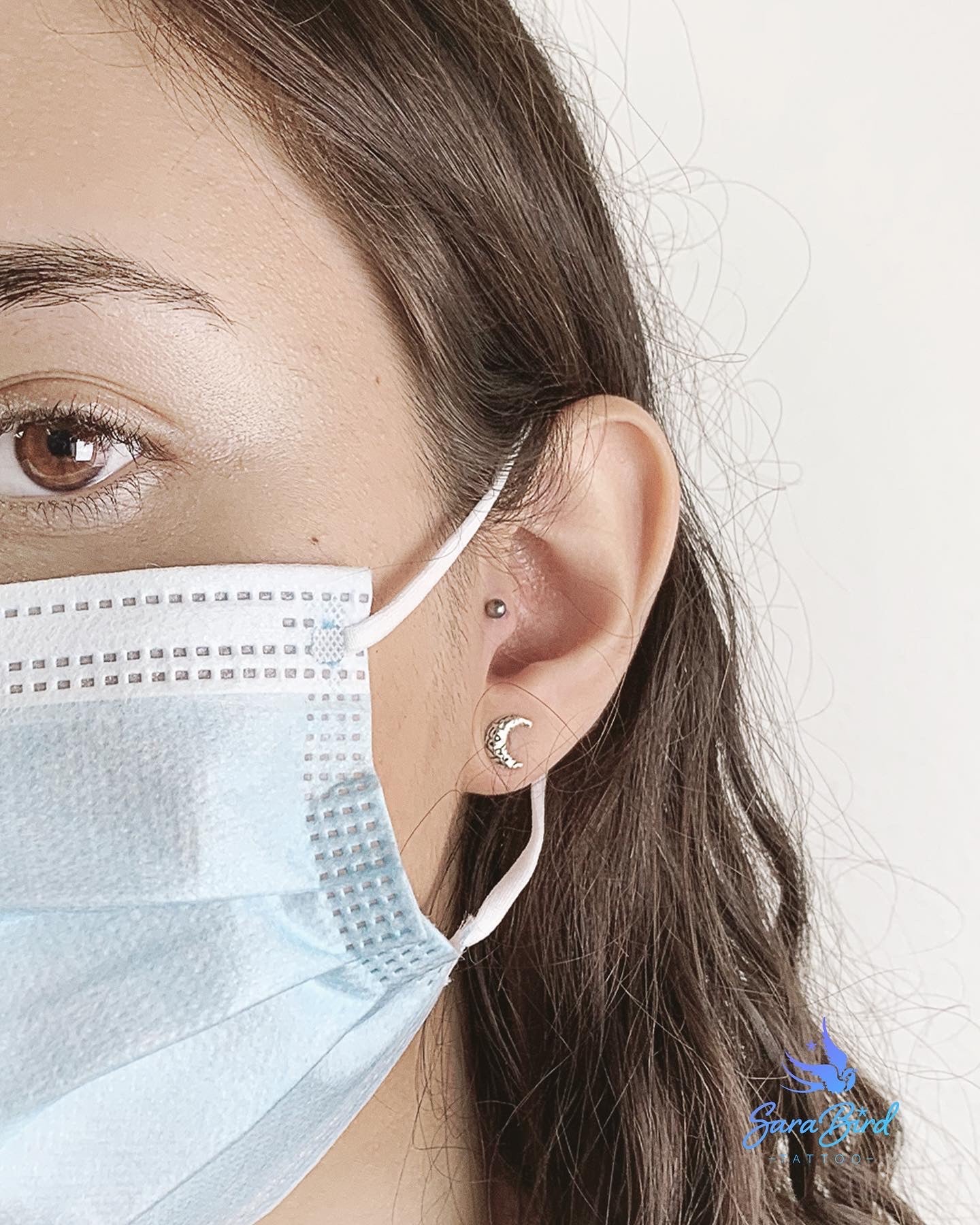 Ear Piercing With Titanium Jewelry - Multiple Zones
