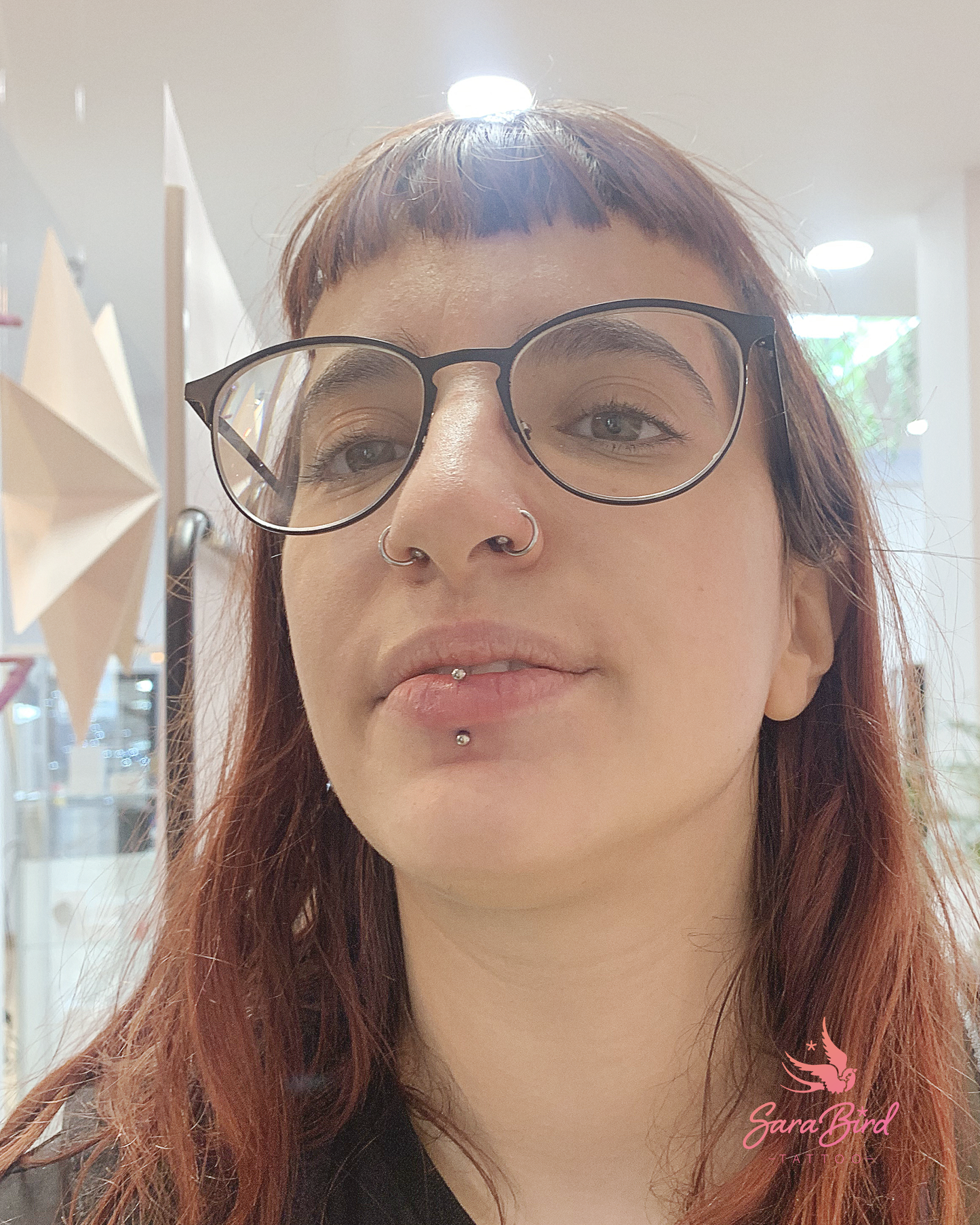 Piercing na Boca com Joia em Titânio